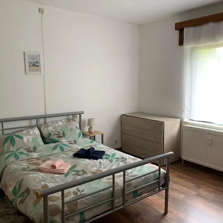 House Μπαστόν